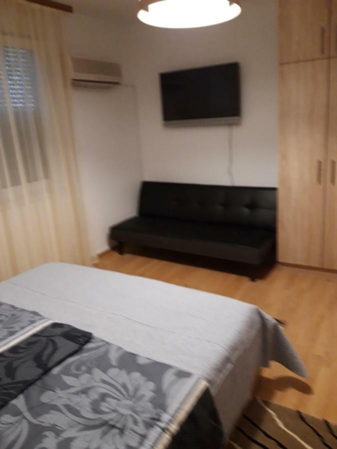 Apartman Centros Osijek Bagian luar foto