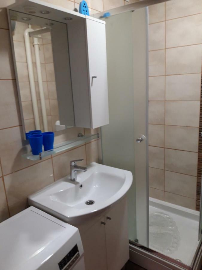 Apartman Centros Osijek Bagian luar foto